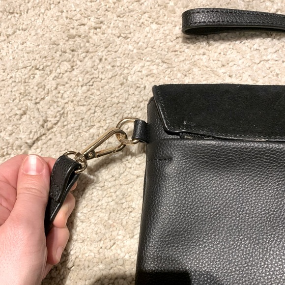 Kanevas Convertible Vegan Leather Purse - Picture 6 of 7
